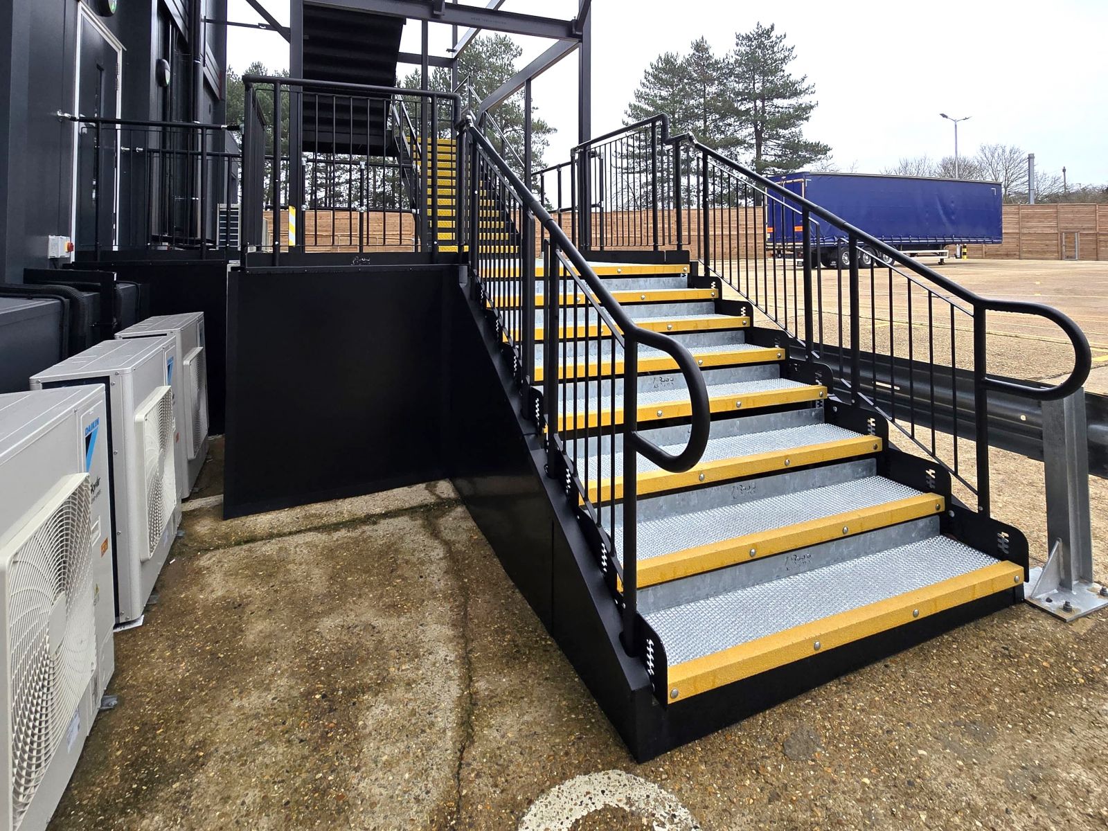 Fully Compliant Step System